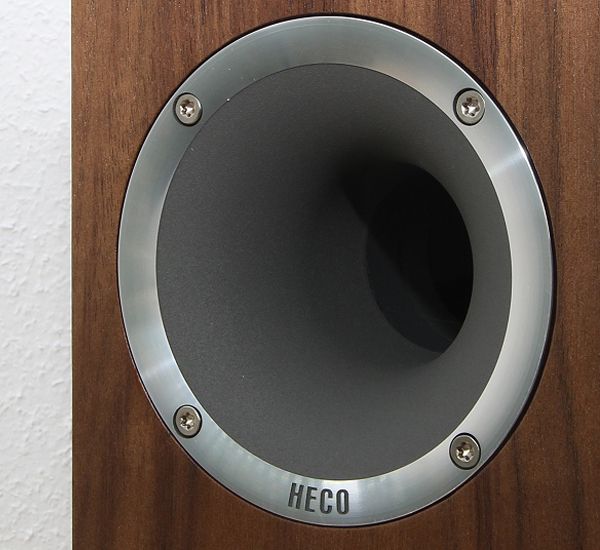 Heco Celan Revolution 3 - Bassreflexöffnung