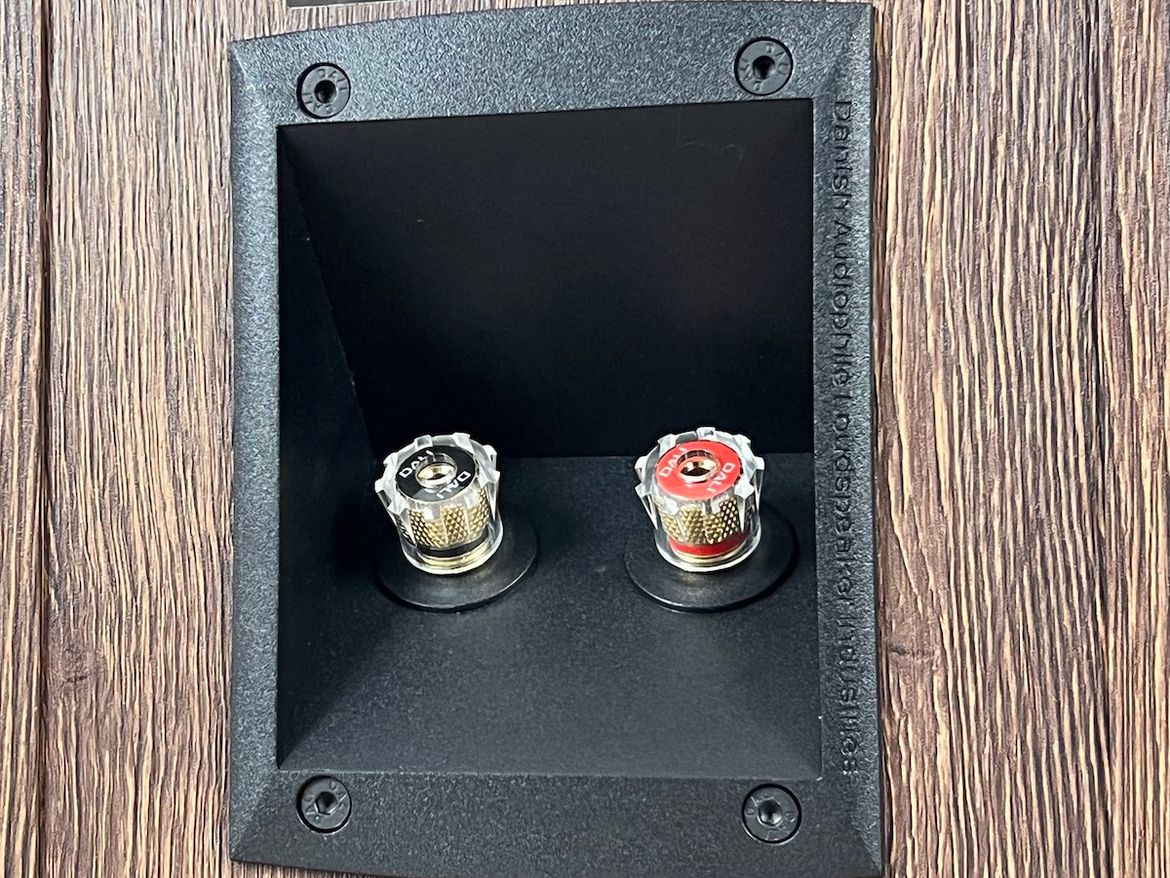 Dali Opticon 2 MKII - Lautsprecher-Terminals