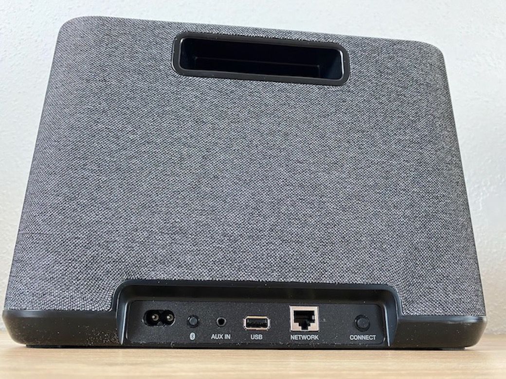 Denon Home 250: Rückansicht mit Anschlüssen