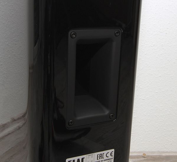 Elac Vela FS 407 - Bassreflexöffnung