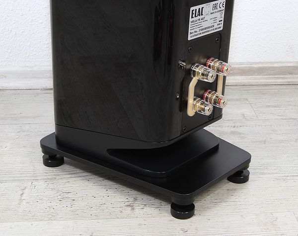 Elac Vela FS 407 - vergoldete Lautsprecheranschlüsse