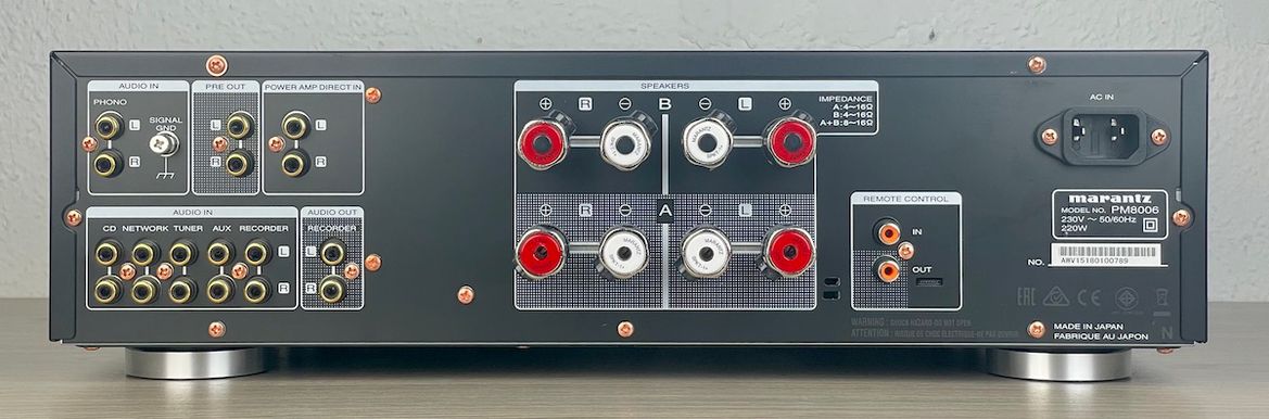 Marantz PM 8006 - Rückansicht