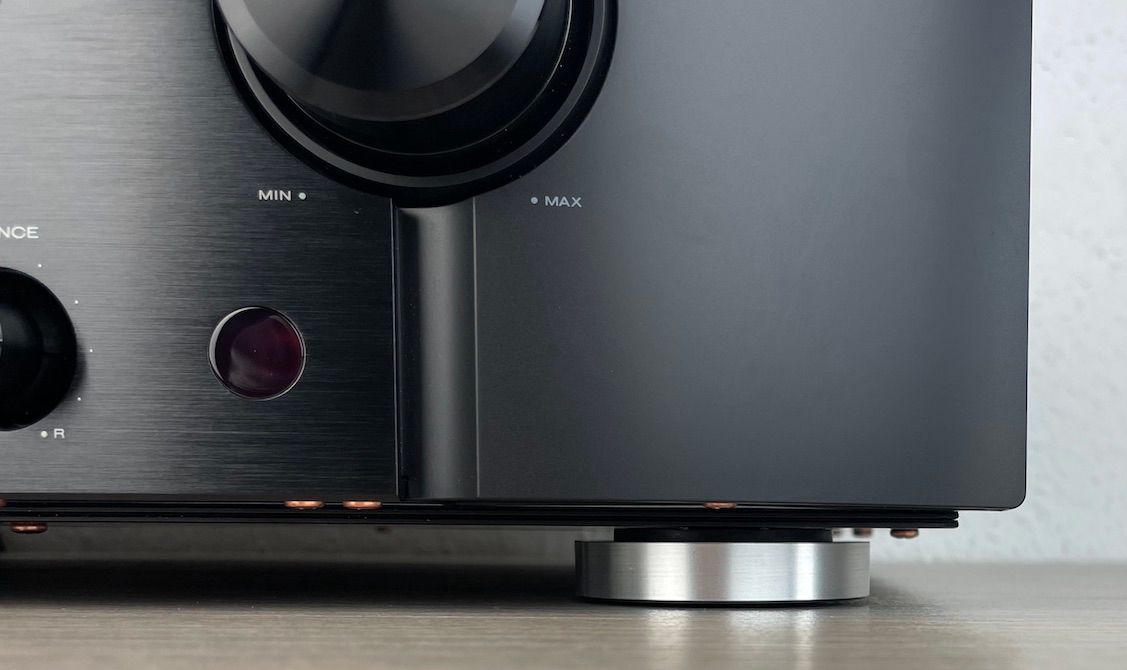Marantz PM 8006 - Standfuss