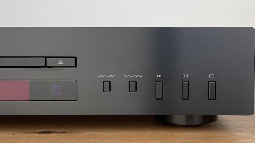 Yamaha CD-S303 - Front rechte Seite