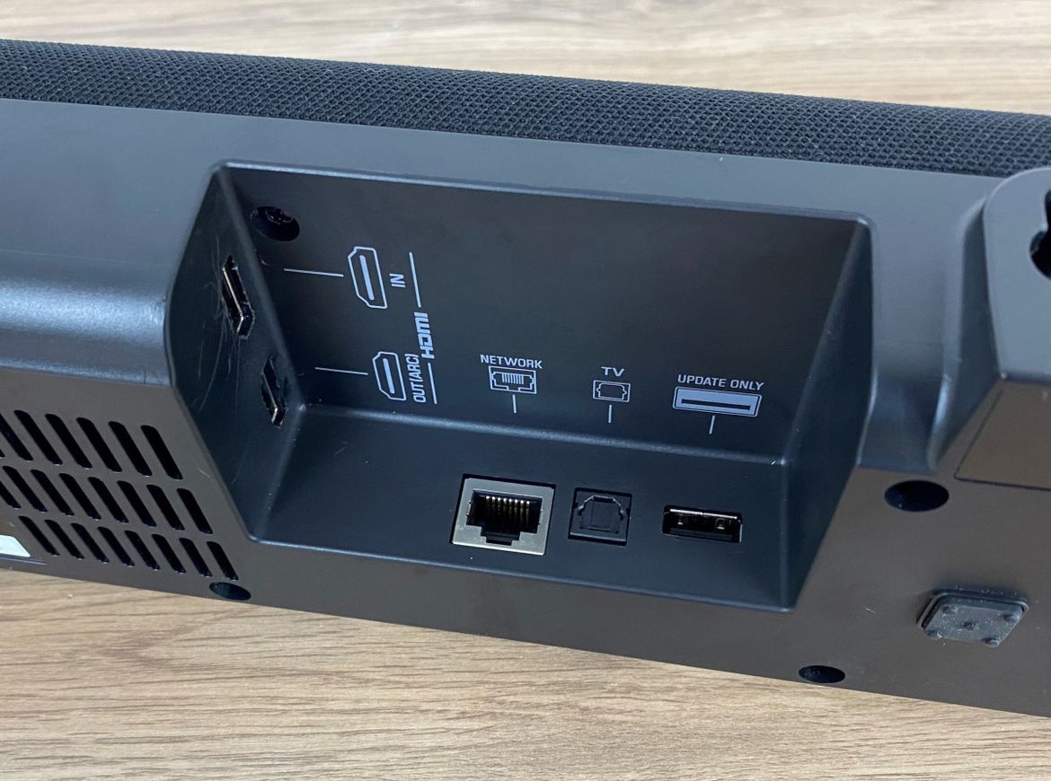 Yamaha YAS-209 - Anschlusssektion