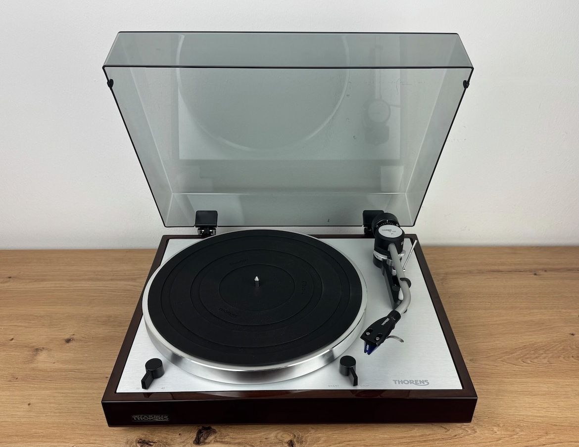 Abbildung des Thorens TD 403 DD