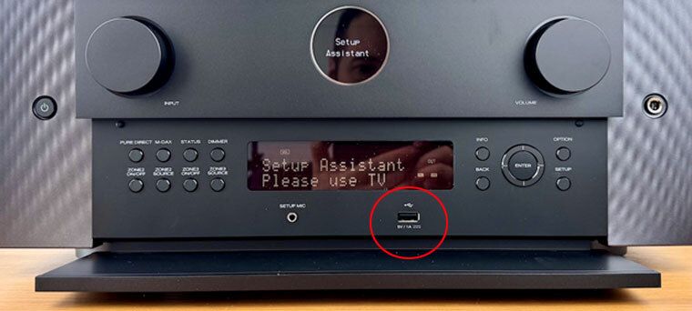 USB-Slot am AV-Receiver