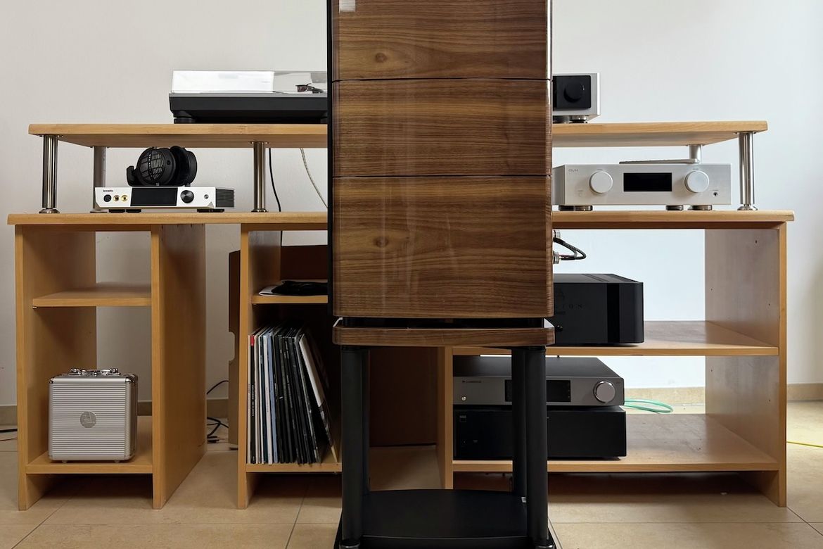 Wharfedale Elysian 2R
