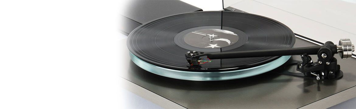 Teaserbild rega Plattenspieler