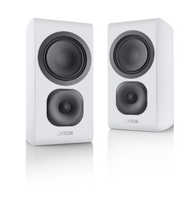 vento_21_weiss_matt_partnerschuss_frontal_2025