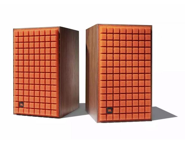 getestetes Produkt: fm/products/jbl/jbl_l82-classic_orange.jpg