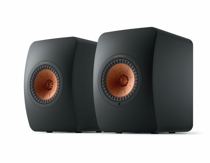 getestetes Produkt: fm/products/kef/ls50_wireless_ii_carbon_black_pair_front.jpg