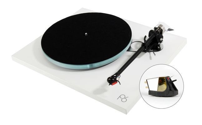 rega_planar_6_white_nd_7_hifi-regler