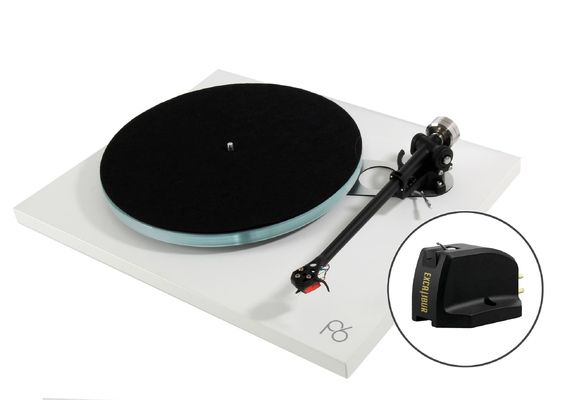 rega_planar_6_ws_black