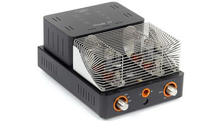 unison_triode_25_usb_mit_gitter