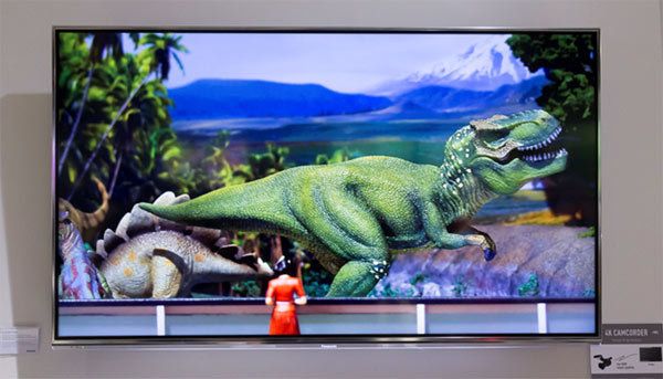 Panasonic WT600 - UHD-TV mit Doppel-Tuner
