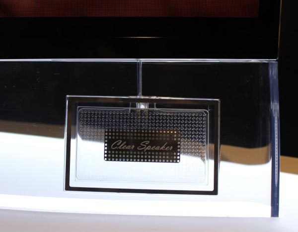 Clear Speaker auf Basis einer speziellen Keramikfolie