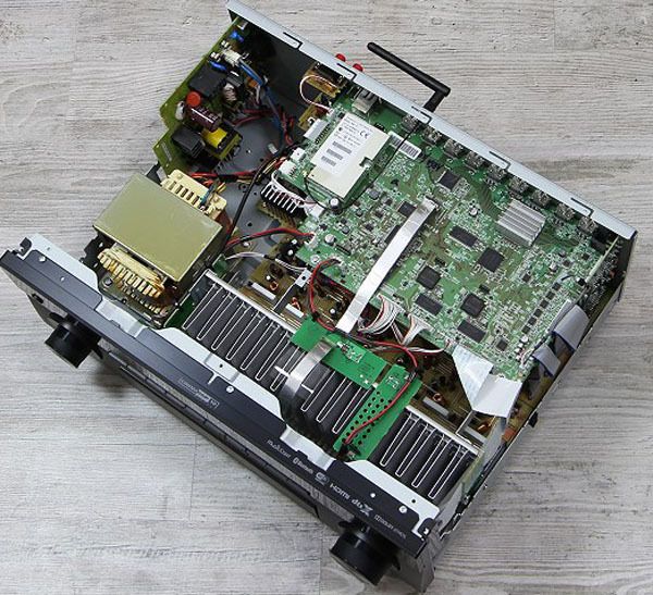 Innenleben Yamaha RX-A860