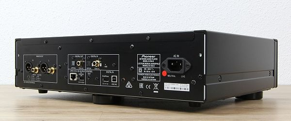 Pioneer N70A Anschlussbestückung