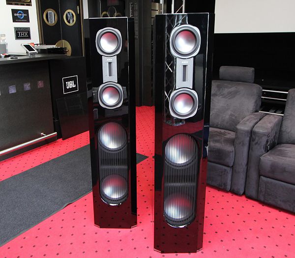Quadral Aurum Titan 9 in schwarz