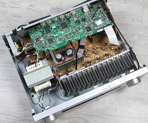 PIoneer VSX-933 Innenleben
