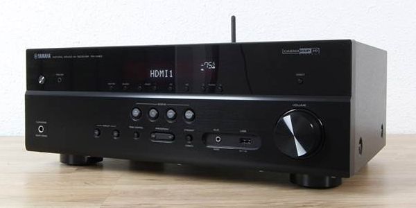 Yamaha RX-V483